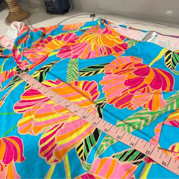 Trina Turk NWT Women's Poppy Cascading-Sleeve Tunic SWIM Cover-Up Large vacation - Picture 10 of 12